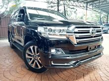 2017 Toyota Land Cruiser ATPM RESMI ASTRA READY STOCK DAN BISA TUKAR TAMBAH ALL BRAND
