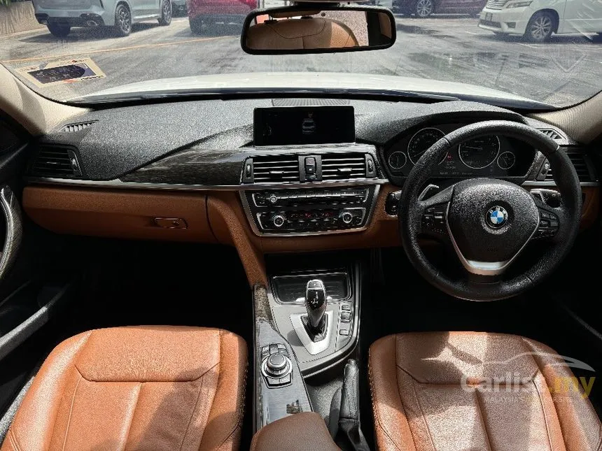 2013 BMW 328i Luxury Line Sedan