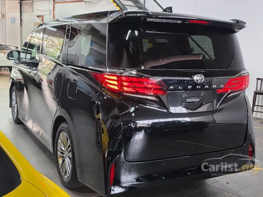 2024 Toyota Alphard Z 7-Seater MPV