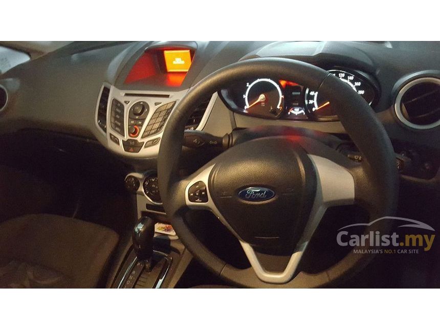 2011 Ford Fiesta LX Sedan