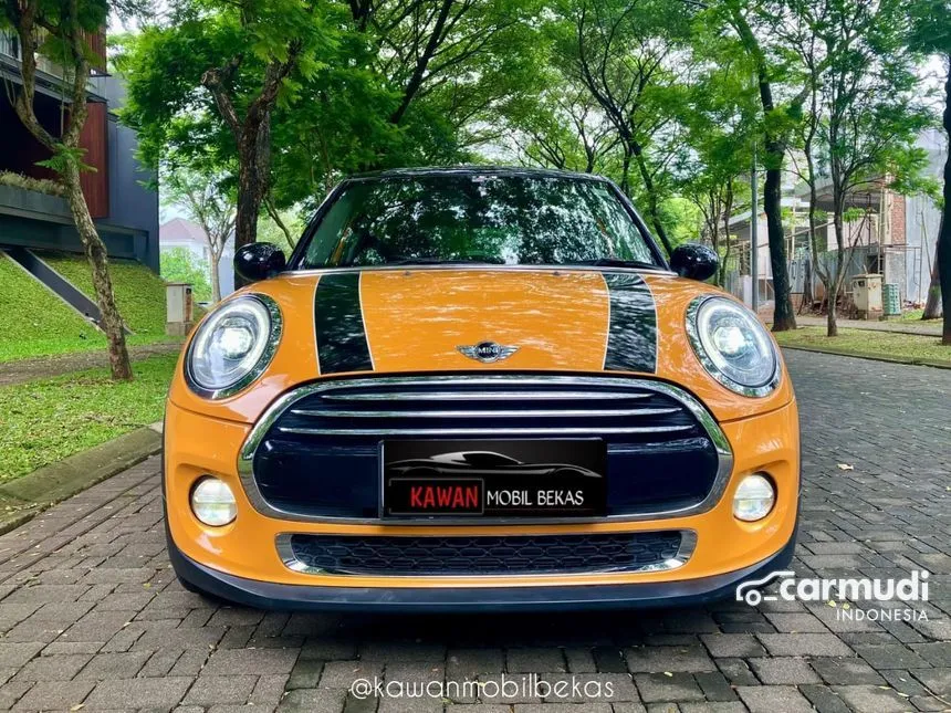 2017 MINI Cooper Hatchback