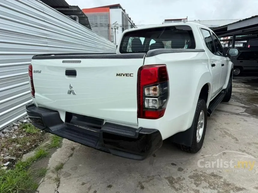 2022 Mitsubishi Triton VGT Dual Cab 4X4 Pickup