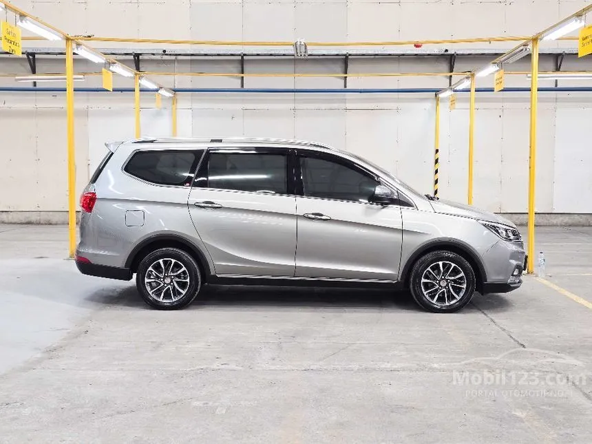 2019 Wuling Cortez CT C Lux+ MPV