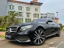 2019 Mercedes-Benz E200 2.0 Avantgarde Sedan Reg.2020 Facelift Black On Black Km8000 Speedo Digital ATPM Wrnty3Thn #AUTOHIGH #BEST DEAL