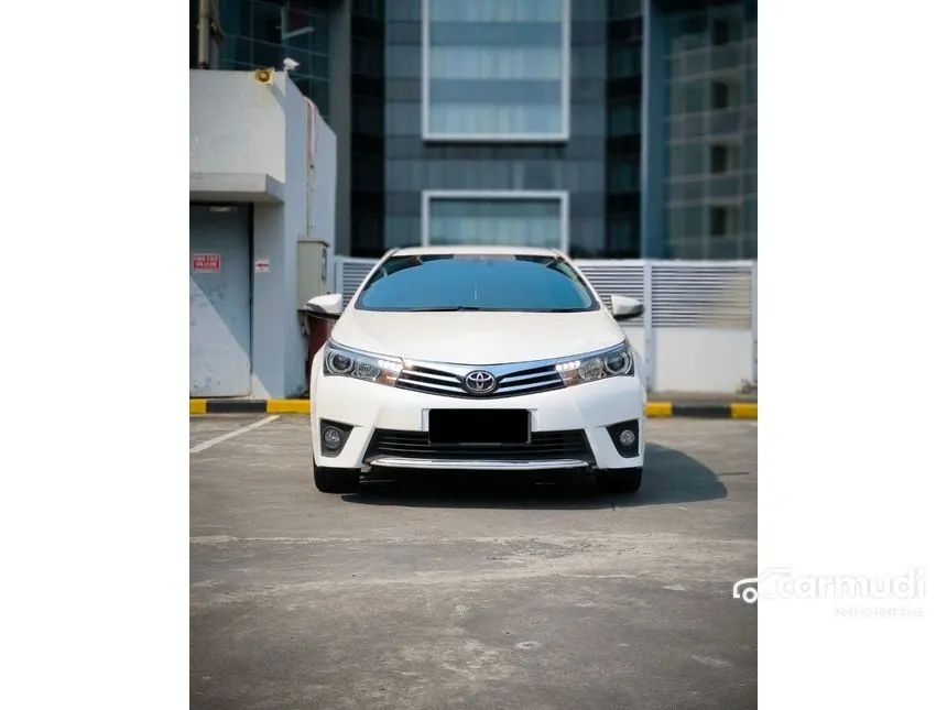 2014 Toyota Corolla Altis V Sedan