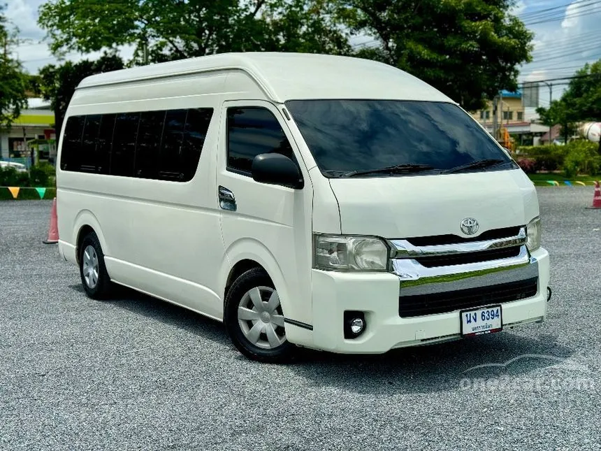 2011 Toyota HIACE VVTi Van