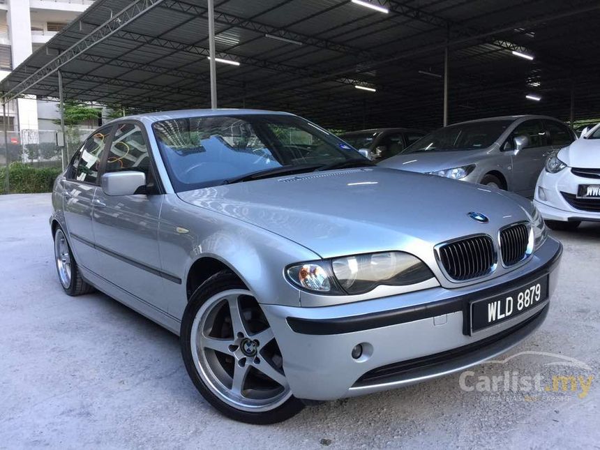 BMW 318i 2003 2.0 in Kuala Lumpur Automatic Sedan Silver 