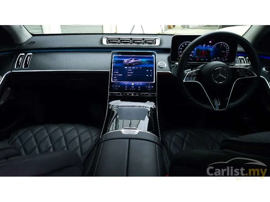 2022 Mercedes-Benz S580e Sedan