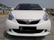 Daihatsu SIrion 2012 TDP 7 Juta Putih Metalik Matic Pemakaian 2013