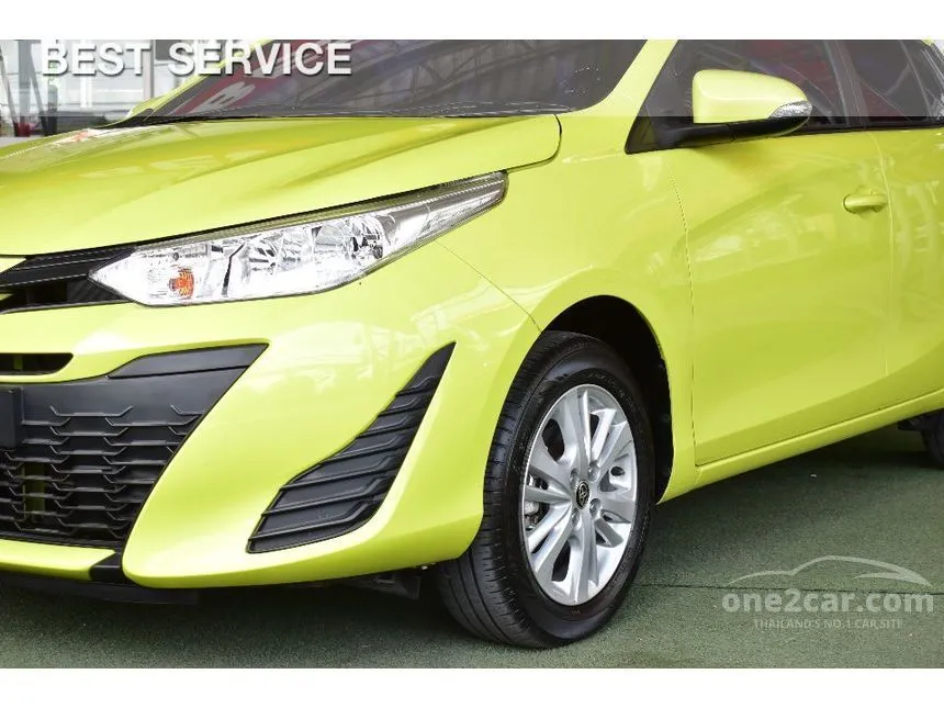 2020 Toyota Yaris E Hatchback
