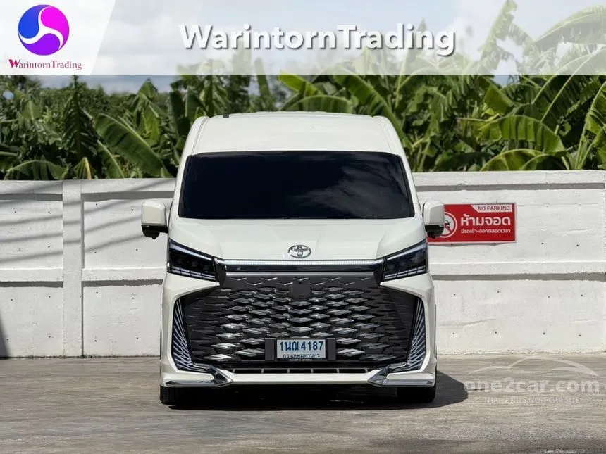 2024 Toyota Commuter Van