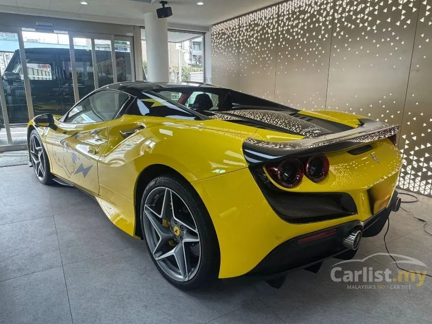 2021 Ferrari F8 Spider Convertible