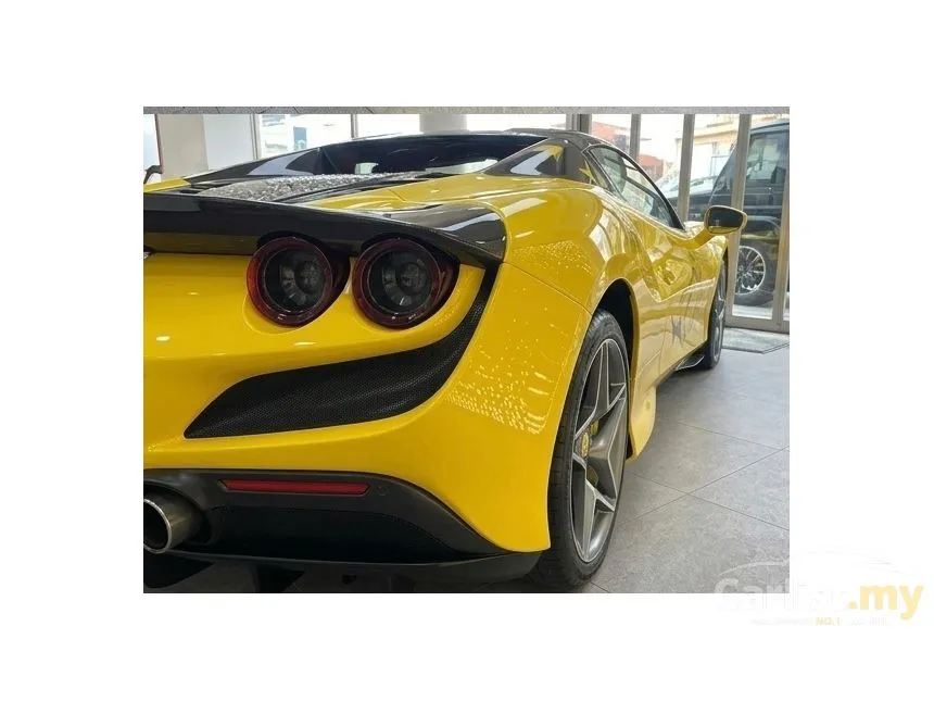 2021 Ferrari F8 Spider Convertible