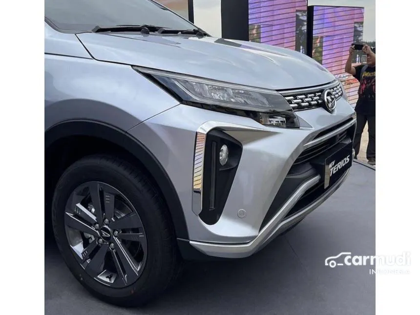 2024 Daihatsu Terios R SUV