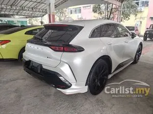2024 Toyota Crown 2.5 Crossover Z Sedan