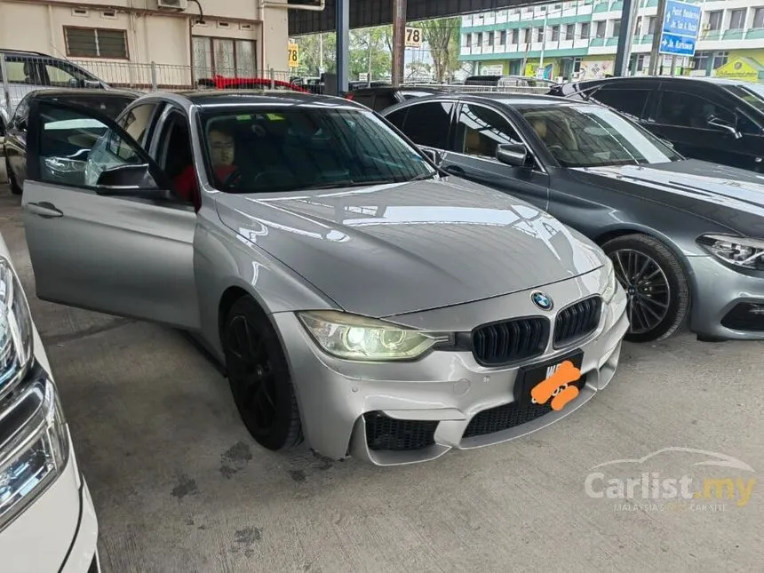 2015 BMW 318i Luxury Sedan