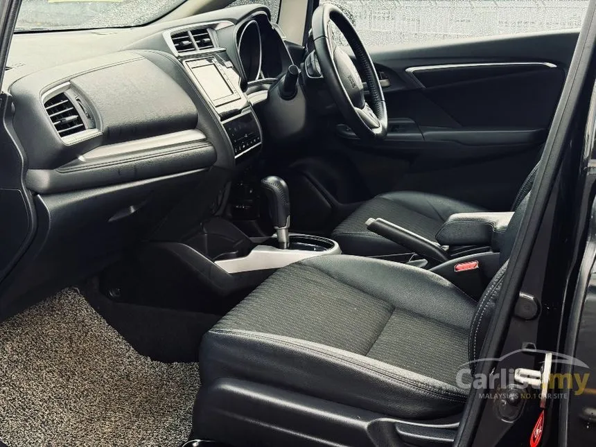 2018 Honda Jazz V Hatchback