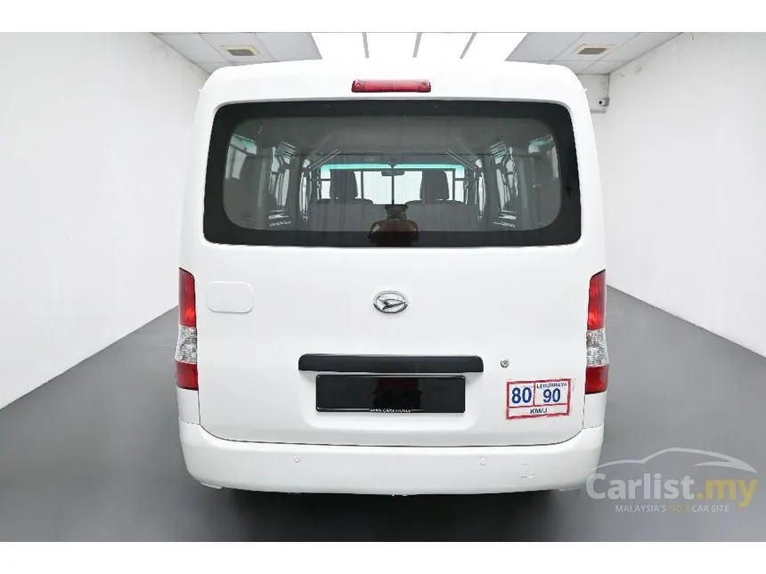 2012 Daihatsu Gran Max Box Van Lorry