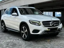2017 Mercedes-Benz GLC200 2.0 AMG Line SUV 47K Miles Collision Prevention Assist Plus Auto Brake Keyless PowerBoot Passive Cruise Control