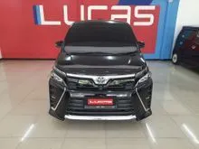 2018 Toyota Voxy 2.0 R80 Wagon