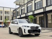 2024 BMW X5 3.0 xDrive40i M Sport SUV LCI,Black Mica Pearl on Cognac,3 Row Seater,NIK 2024,Faktur 2025,GENAP,pjk APRIL 2027,Odo 21K RECORD