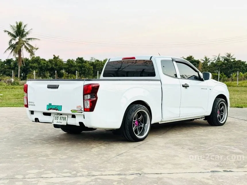2022 Isuzu D-MAX Hi-Lander Z Space Cab Pickup