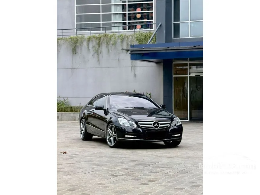 2011 Mercedes-Benz E250 AMG CGI Coupe