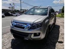 Isuzu D-Max 2.5(A) PREMIUM 4JK TD VGS TURBO INTERCOOLER 4X4 PICK-UP TRUCK