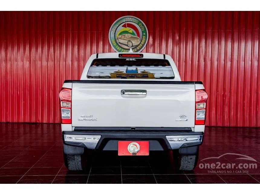 2019 Isuzu D-MAX Hi-Lander Stealth Z-Prestige Cab-4 Pickup
