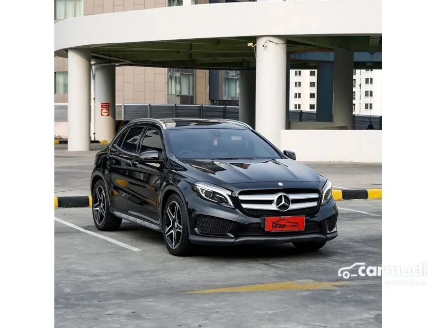 2014 Mercedes-Benz GLA200 Sport SUV