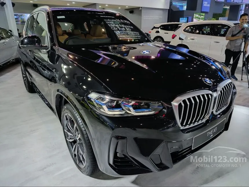 Jual Mobil BMW X3 2024 xDrive30i M Sport 2.0 di DKI Jakarta Automatic SUV Hitam Rp 1.465.000.000