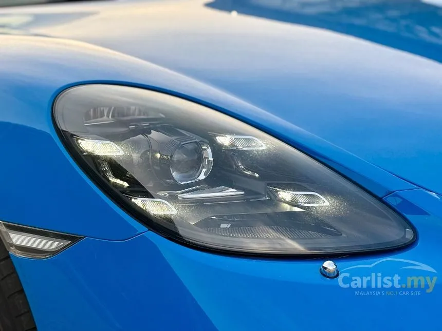 2022 Porsche 718 Boxster Convertible