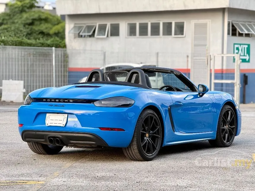 2022 Porsche 718 Boxster Convertible