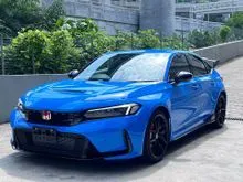 2024 Honda Civic 2.0 Type R FL5 / Modulo Carbon Wing / 1,000km only Grade 5A / Boost Blue Pearl