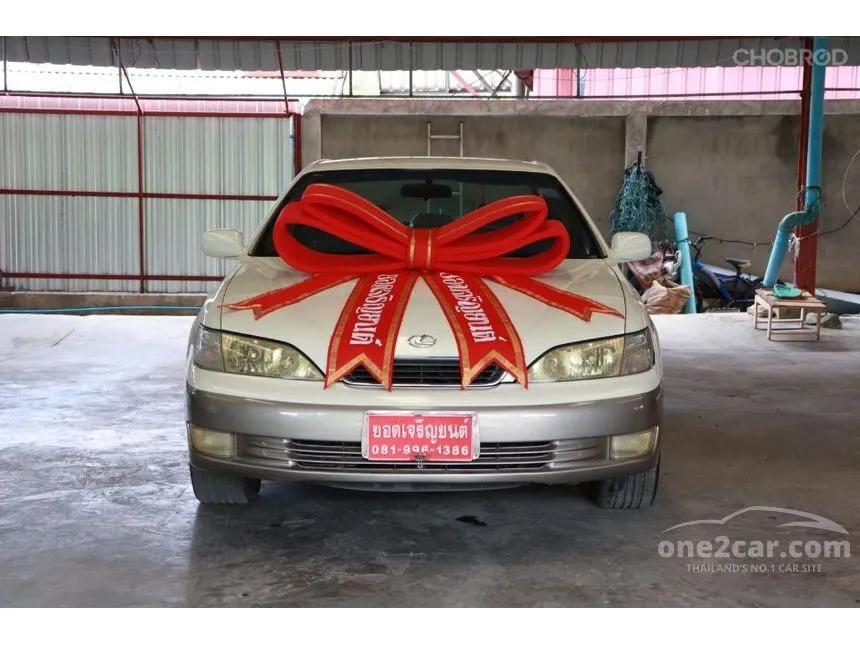 1999 Lexus ES300 S Sedan