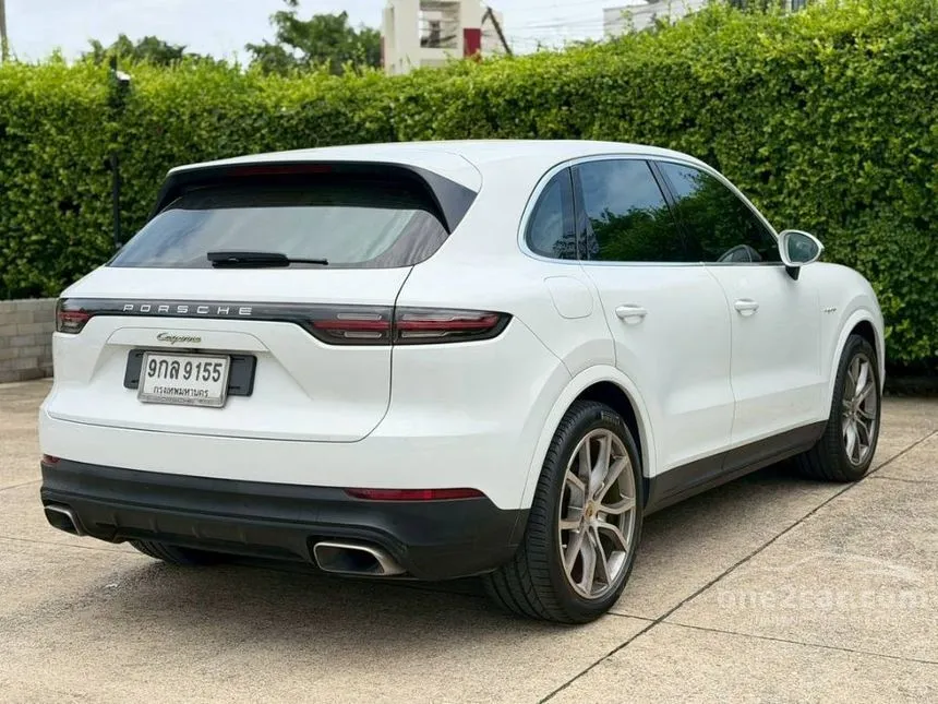 2019 Porsche CAYENNE E-Hybrid SUV