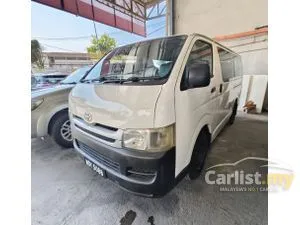 2009 Toyota Hiace 2.5 Window Van Van