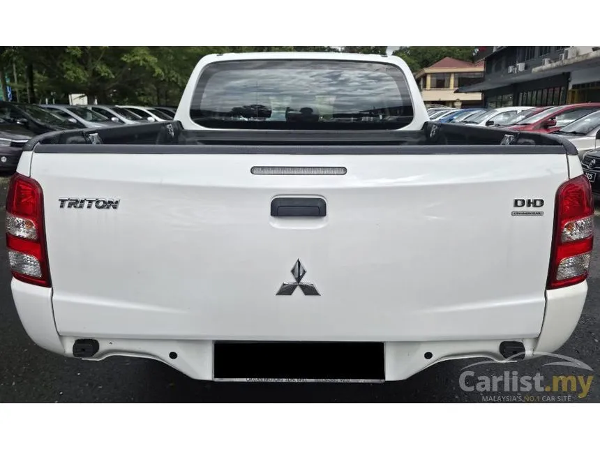 2018 Mitsubishi Triton Quest Dual Cab 4X2 Pickup