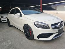 2015 Mercedes-Benz A45 AMG 2.0 4MATIC Hatchback