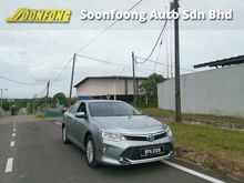 2017 Toyota Camry 2.5 Hybrid Premium Sedan