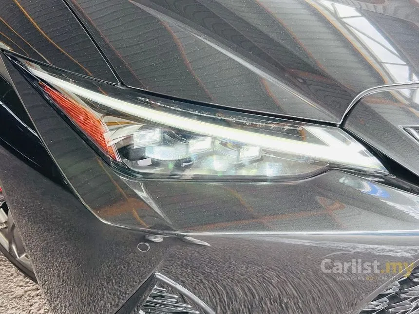 2022 Lexus IS 300 F Sport Sedan