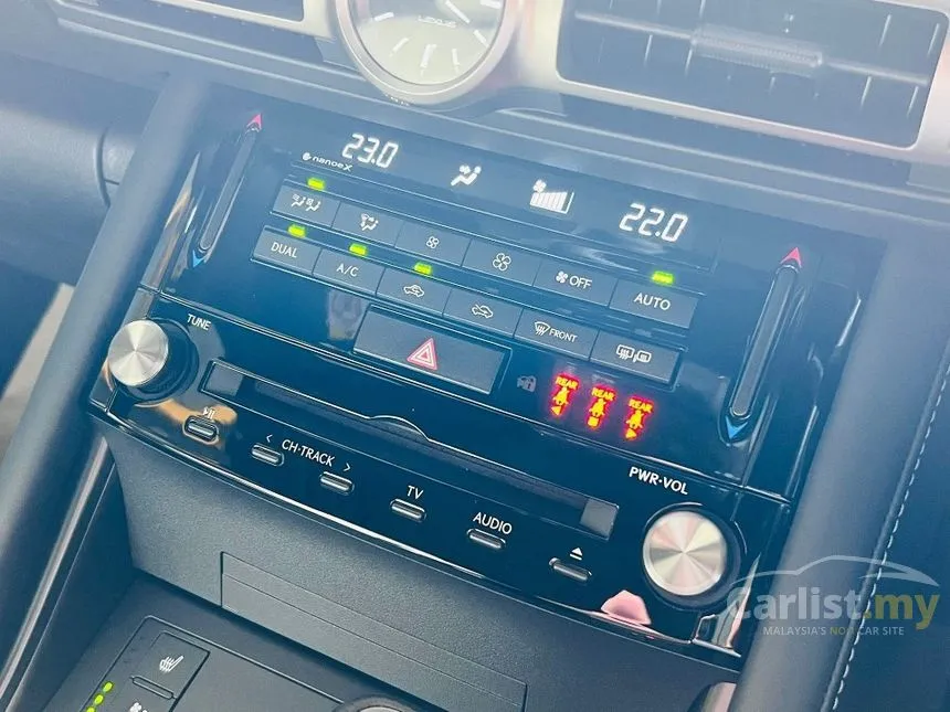 2022 Lexus IS 300 F Sport Sedan