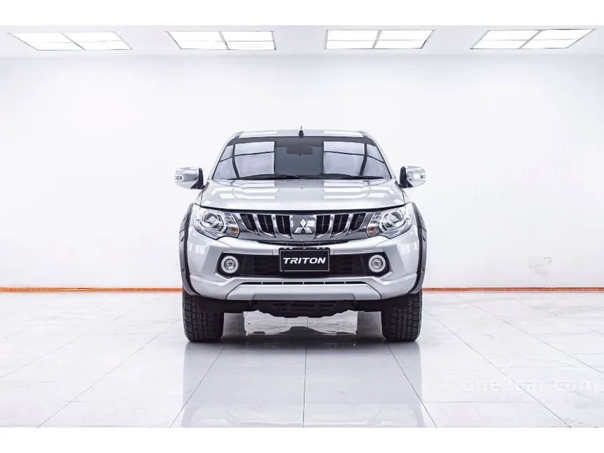 2017 Mitsubishi TRITON GLX Plus Mega Cab Pickup