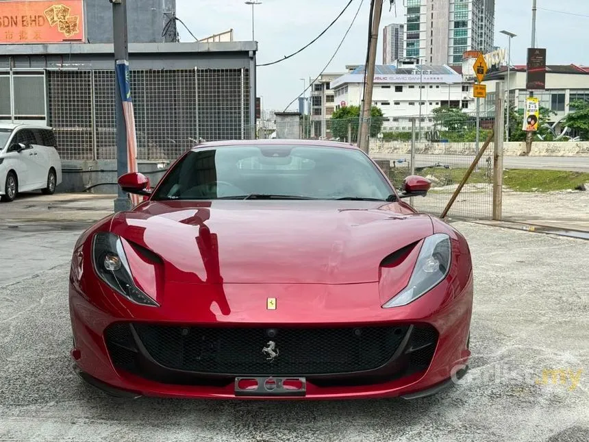 2021 Ferrari 812 Superfast Coupe