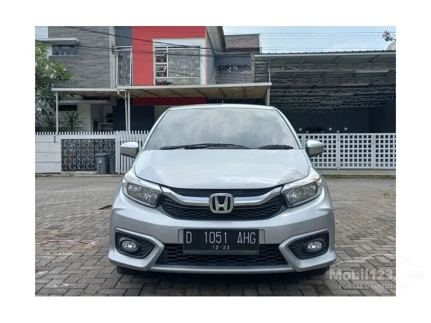Jual Mobil Honda Brio 2018 Satya E 1.2 di Jawa Barat Manual Hatchback Abu