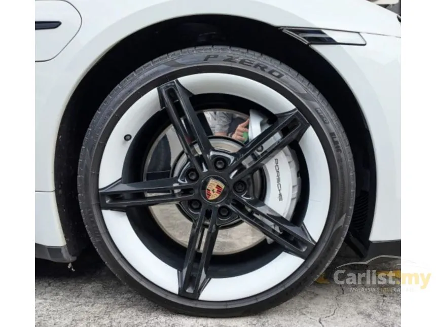 2020 Porsche Taycan 4S Sedan