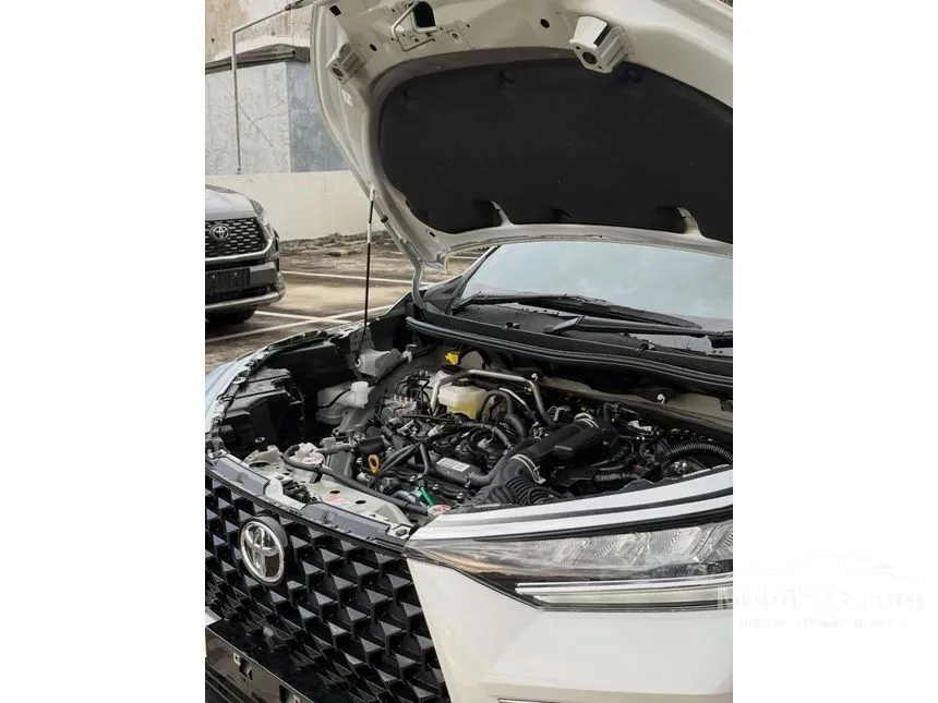2026 Toyota Veloz Q HEV MPV