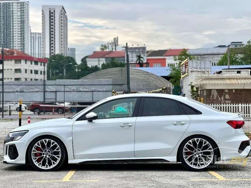 2022 Audi RS3 Quattro TFSI Sedan