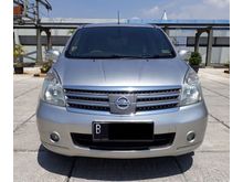 Nissan Grand Livina XV 1.5 At 2010 Silver Dijamin Murah