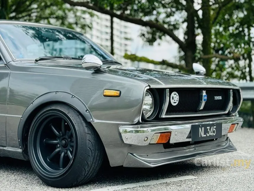 1977 Toyota Corolla KE30 Sedan